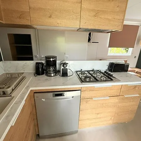 Mobil-home Climatise - 6 Pers. - Api-1-52-2311 *